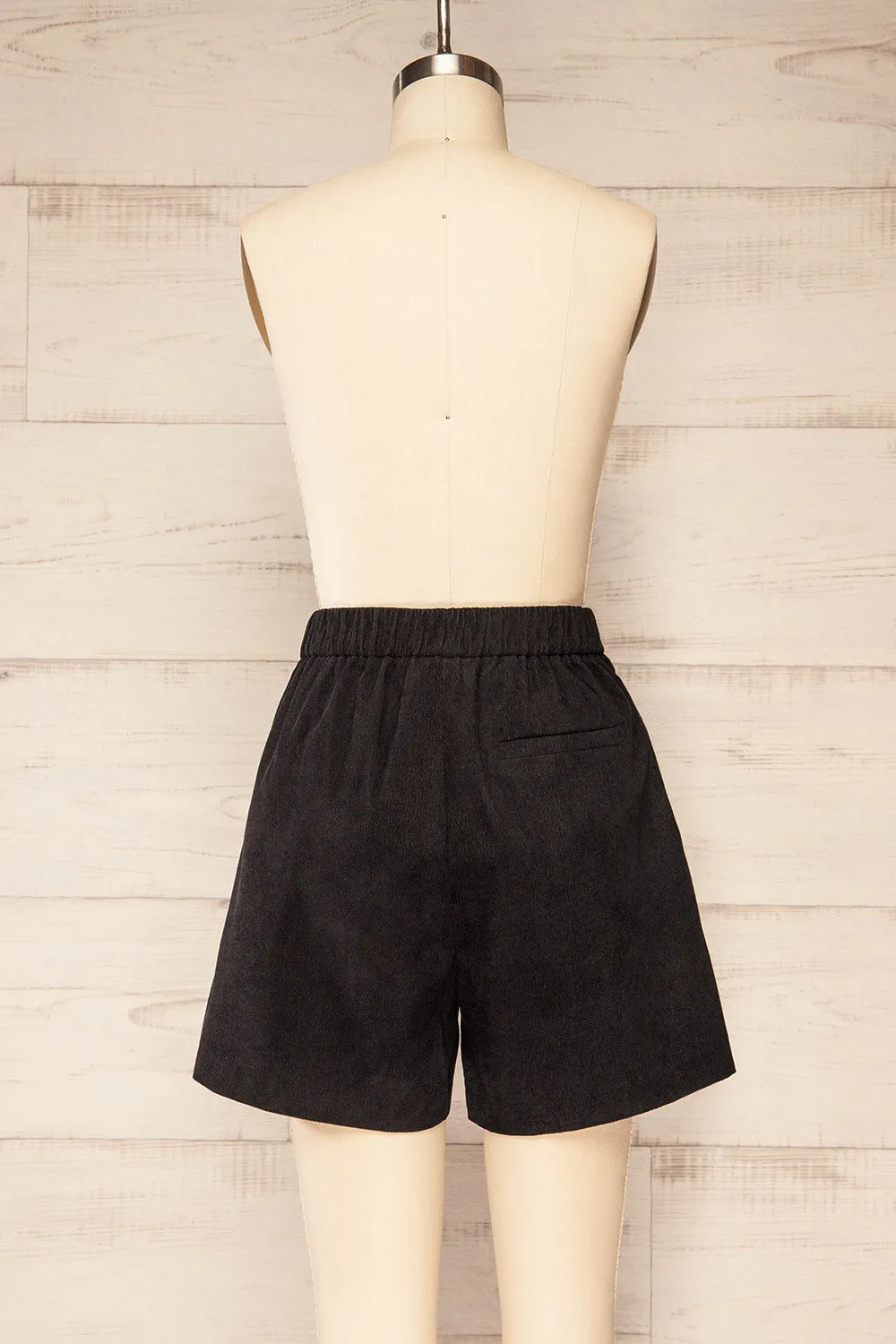 Amsterdam | Black Corduroy Shorts