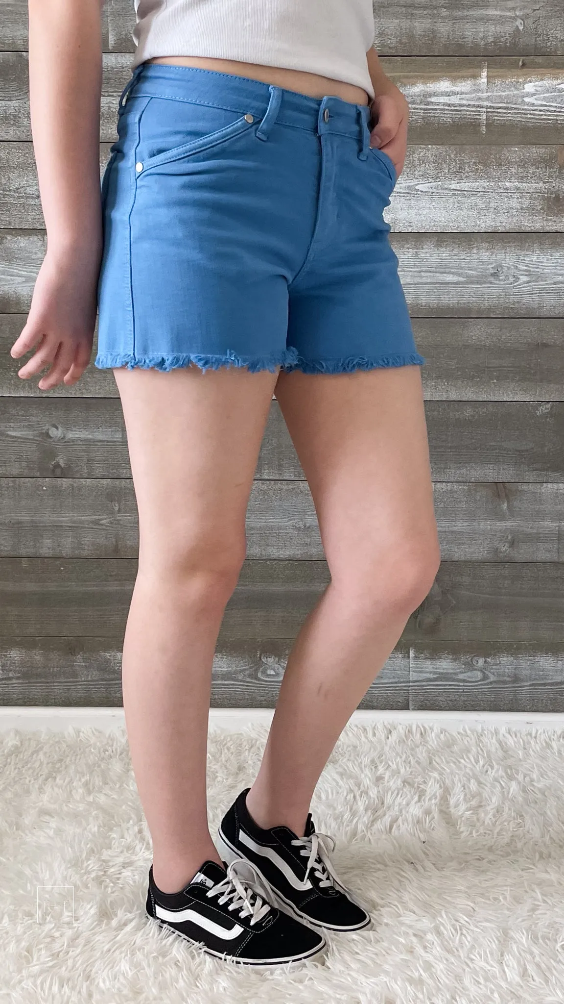 Judy Blue Mid Rise Sky Blue Garment Dyed Shorts with Shield Pockets