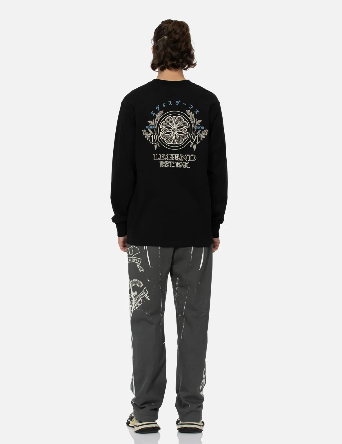 Kamon Embroidery and Logo Print Fashion Fit Long-Sleeve T-shirt