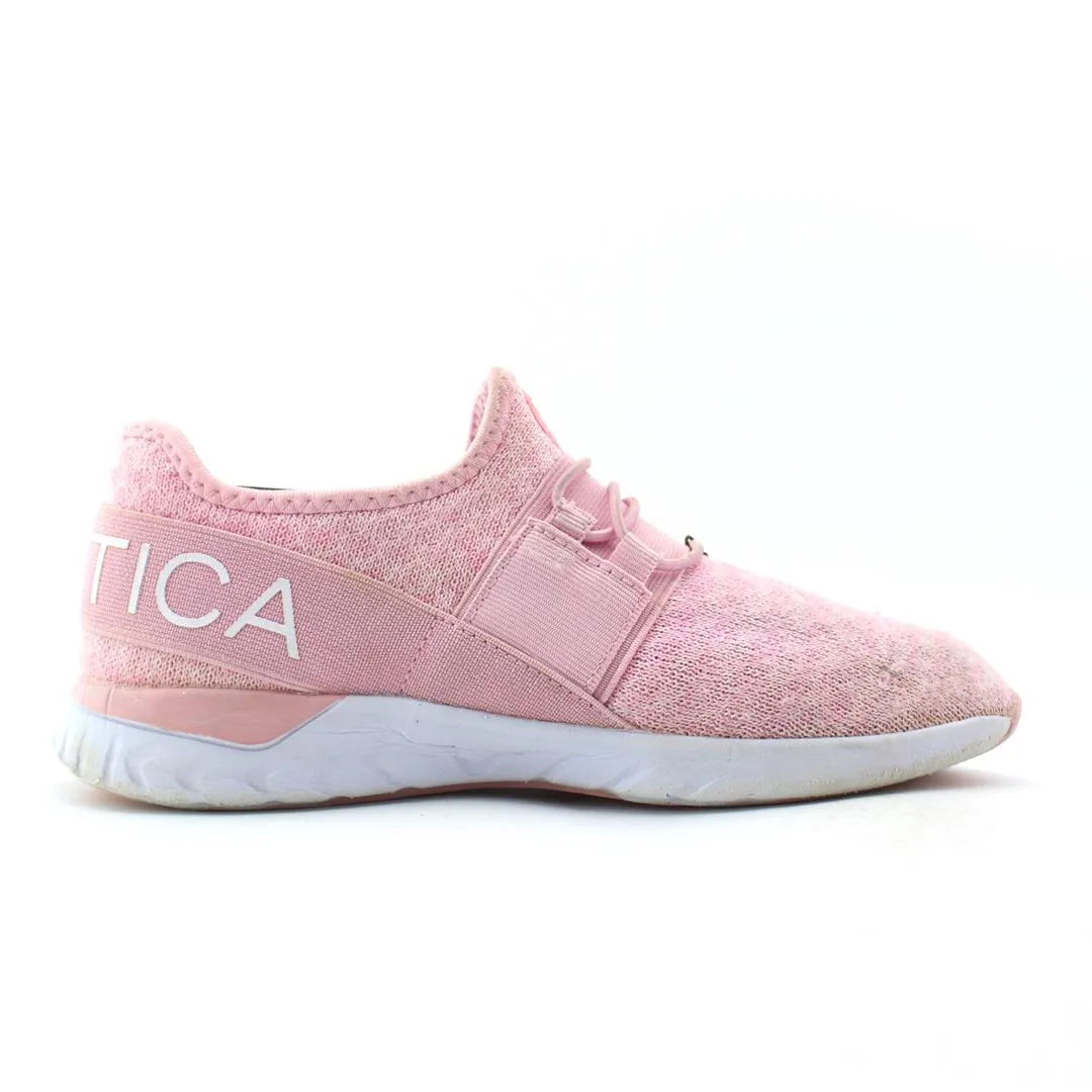 NAUTICA NEAVE